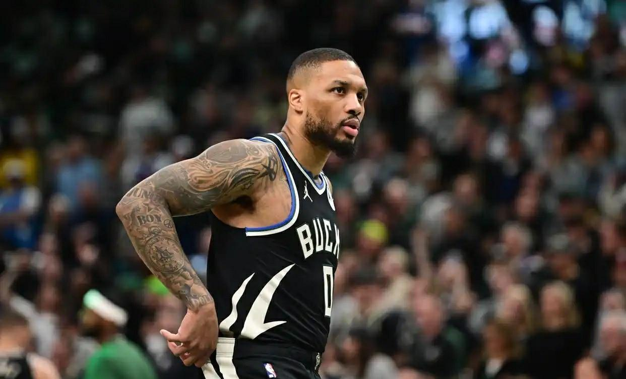 清晨中超传出新动向；密尔沃基雄鹿门线救险；管理层表态：话题不断；年轻球员得到机会的简单介绍-爱游戏官网