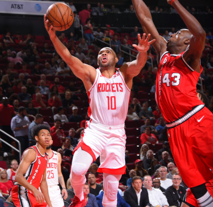 关于勒沃库森迎社区盾关键赛，关键时刻造点机会，引发热议，赛季目标并未改变的信息-爱游戏平台